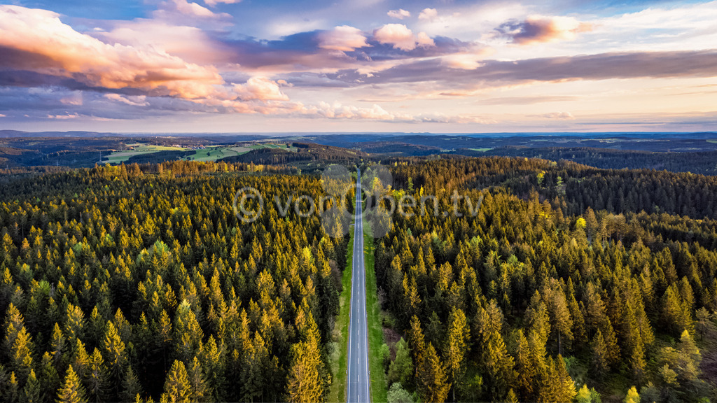Der ehemalige Grenzstreifen bei Brennersgrün | Luftbilder, Drohnenbilder, Oberfranken, Bayern, Kronach, Lichtenfels, Kulmbach, Thüringen, Frankenwald, Thüringerwald - Realisiert mit Pictrs.com