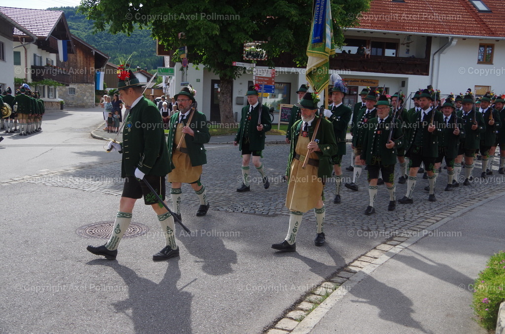 IMGP5004 | fotografiert von Axel PollmannLeonhardi Wallfahrt Benediktbeuern und Murnau, Fronleichnam, Fasching, Landschaft im Loisachtal und Benediktbeuern  - Realisiert mit Pictrs.com