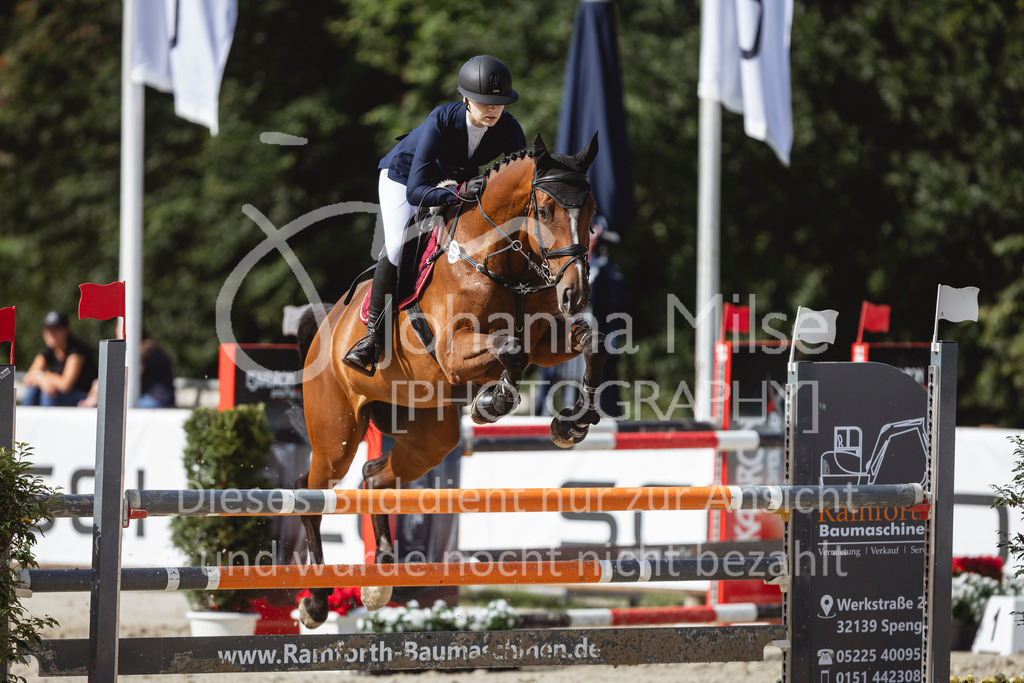 240714_BHO_M2-Spr-1-231 | Deine schönsten Turniermomente als professionelle Fotos! Entdecke hochwertige Pferdesport-Fotografie im Online-Shop. Jetzt Fotos finden & bestellen!