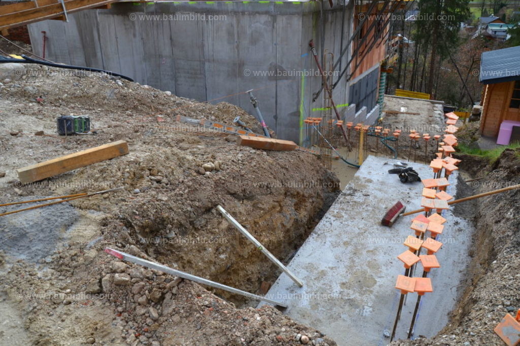 bib-hbablauf-rohbau-abkd-0092 | Nach LV-Leistungsgruppen sortierte Detailfotos über den Bau eines Hauses. Alle Hausbau-Bilder direkt vom Urheber und Autor der Website Haus-Selber-Bauen.com