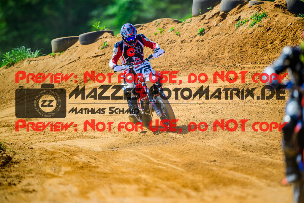 MaZZes_FotoMatrix_240511_6007705_2374 | UE40