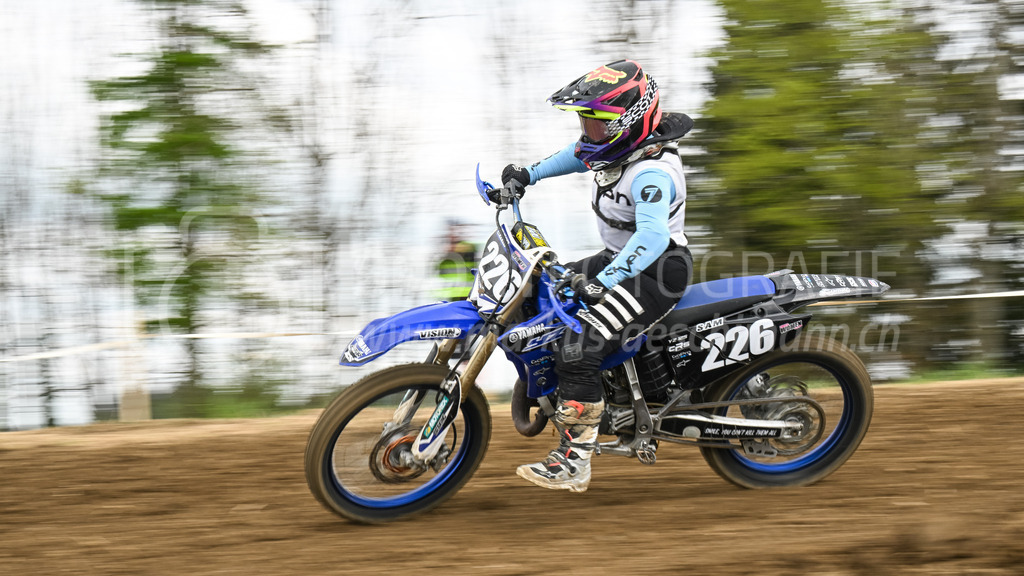 Motocross Schlatt bei Winterthur - 30. April 2023 | #226 Gilly Samira aus Ottikon (CH) auf Yamaha YZ 125 in der Kategorie Swiss MX Women Cup am Motocross Schlatt bei Winterthur, 30. April 2023. 
Instagram: @mx_schlatt | @mc_wila | @sam_schweiz
Bild: Sportfotografie Markus Aeschimann | www.markus-aeschimann.ch - Realisiert mit Pictrs.com