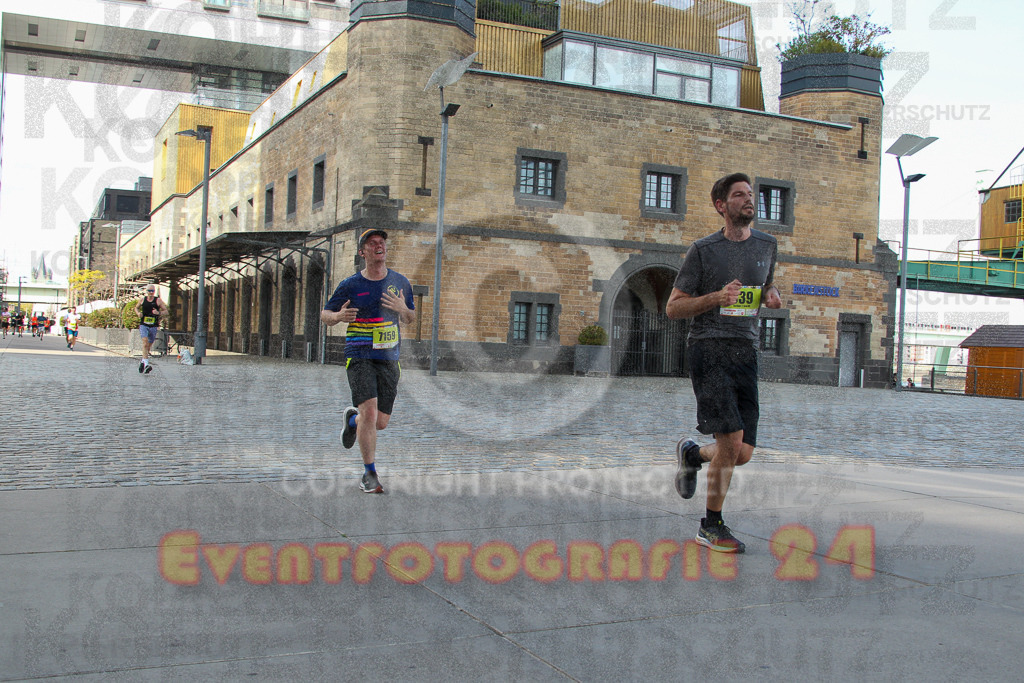 250920_1453_EV4_7386 | Sportfotografie im Rhein-Sieg Kreis, Köln, Bonn, NRW, Rheinland Pfalz, Hessen, etc. Unser Tätigkeitsfeld umfasst den Laufsport vom Volkslauf über den Marathon, Duathlon, Triathon bis zum Ultralauf wie Kölnpfad Ultra oder Schindertrail.