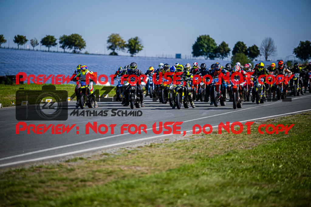 MaZZes_FotoMatrix_220904_3851 | S3