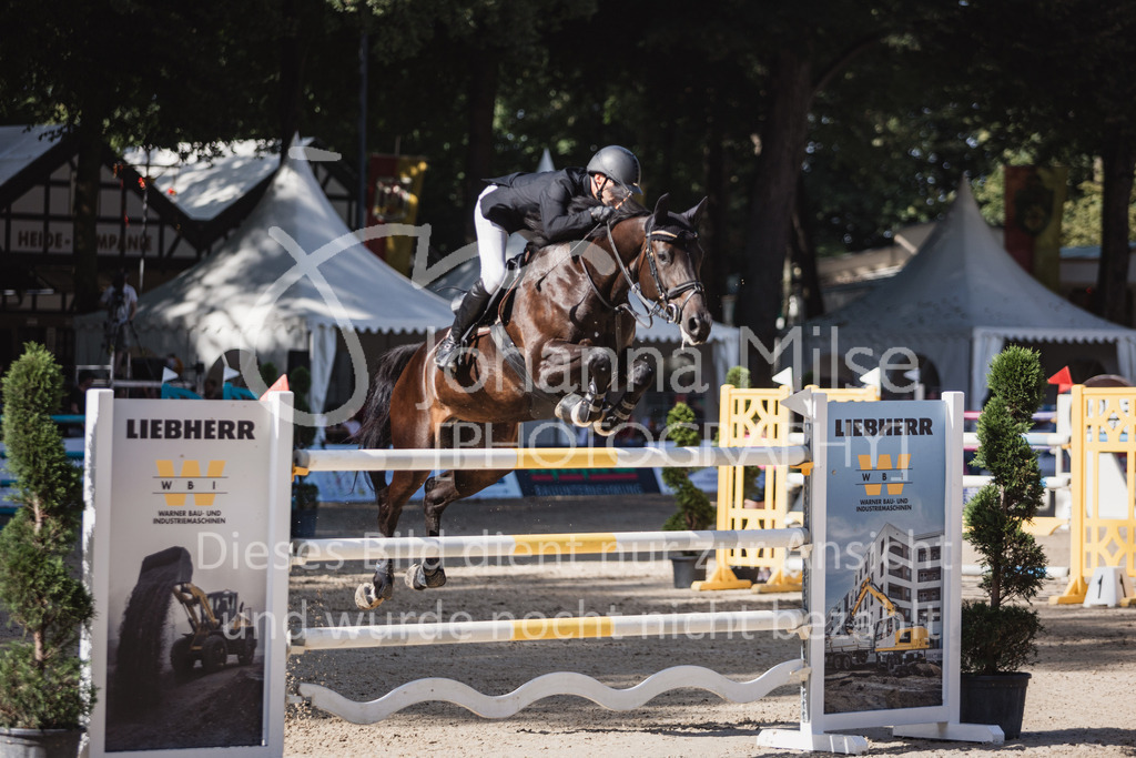 230910_OWLCh_GroßerPreis-636 | Deine schönsten Turniermomente als professionelle Fotos! Entdecke hochwertige Pferdesport-Fotografie im Online-Shop. Jetzt Fotos finden & bestellen!