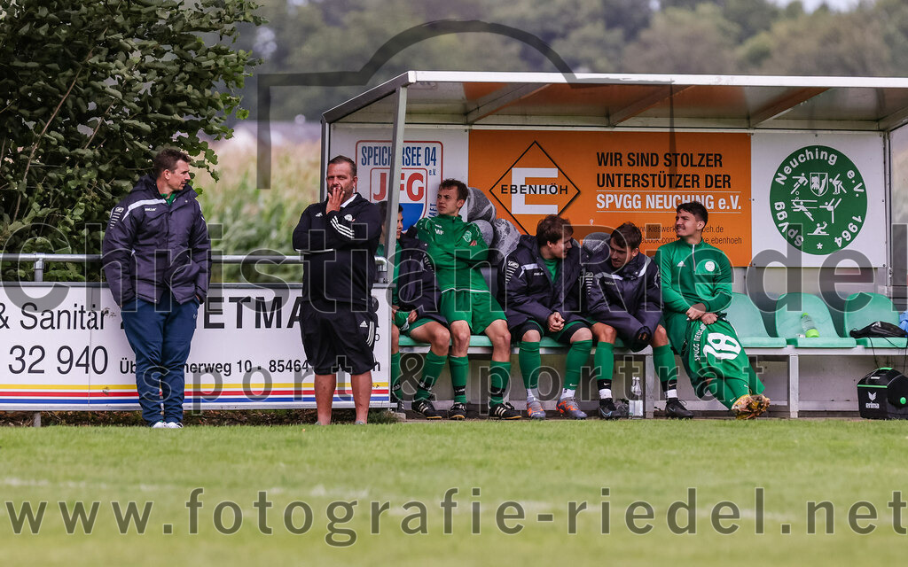 2023-08-06_078_SpVgg_Neuching_gegen_SG_Hoerlkofen-Woerth | Neuching, Deutschland, 06.08.2023:
Fußball, A-Klasse 2023 / 2024, 1. Spieltag, SpVgg Neuching gegen SG Hörlkofen/Wörth, Endergebnis: 0:0

Trainer Robert Edlfurtner (SpVgg Neuching)

Foto: Christian Riedel / fotografie-riedel.net