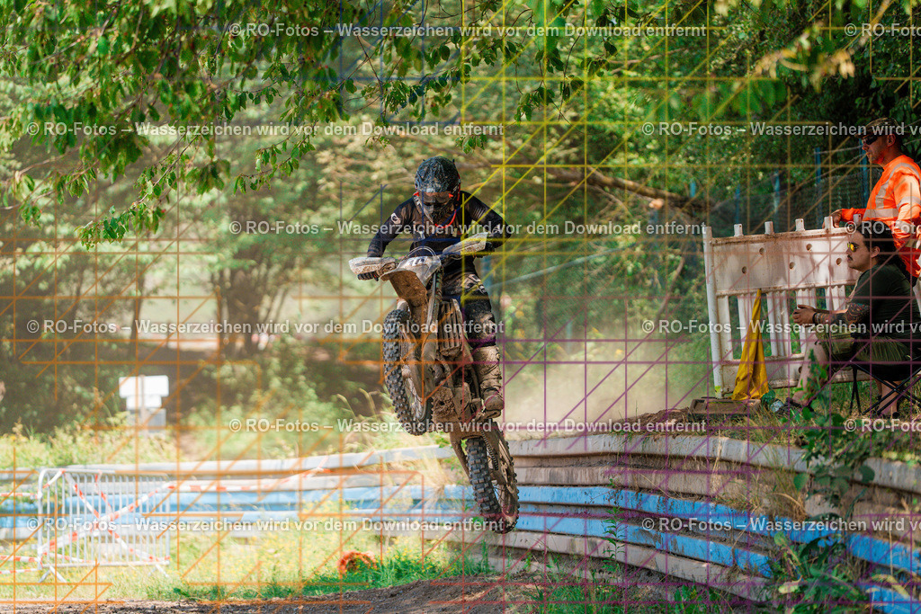 5 Lauf Schlüchtern IGE 2026-1216 | Sportfotografie von RO-Fotos: Motorsport, Motocross, Enduro, Laufveranstaltungen und Triathlon. Professionelle Fotos von Sportlern und Events. - Realisiert mit Pictrs.com