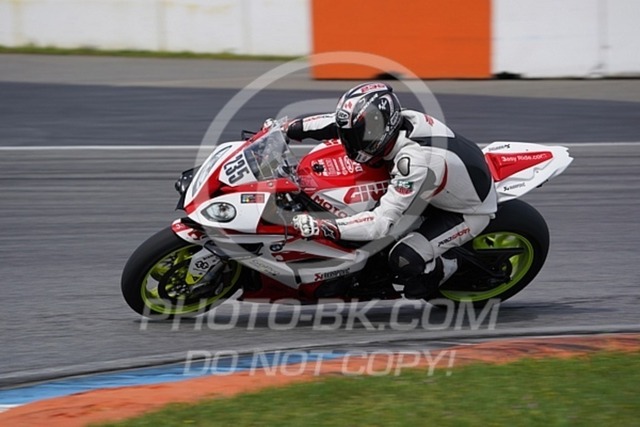 2022_05_10_PBK_33390 | Sportfotografie; SlowMotion; Video; Rennstrecke; Hafeneger; Speer; Racing; RSE; BMW; CBO; Trackday; Motorsportarena; Hockenheimring; Brno; Most; Barcelona; Valencia