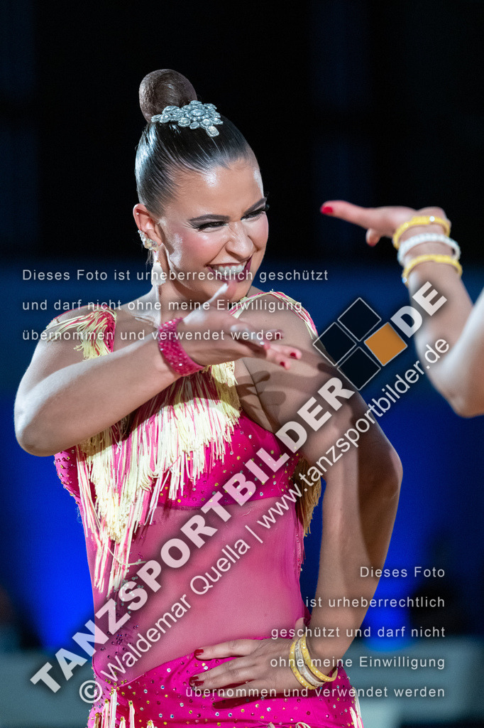 20250503-10943 | Hier finden Sie Tanz Bilder vom Latein und Standard Formationen tanzen. Sportbilder vom Tanzsport. Schöne Fotos und von Weltmeisterschaft, Europameisterschaft, Bundesliga, Regionalliga, Oberliga und Landesliga sowie von GOC Stuttgart, DanceComp, WM Bremen