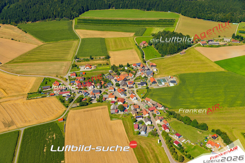 Schrägluftbild  Wildstein  Teunz - Das Luftbild wurde 2025 vom UL-Flugzeug heraus erstellt ( keine Drohne ) - Hochauflösende Luftaufnahme -Nicht vergleichbar mit Google Maps oder Satelittenbilder- Die Geschenkidee !Mit Lizenz und Bildrechte bestellbar