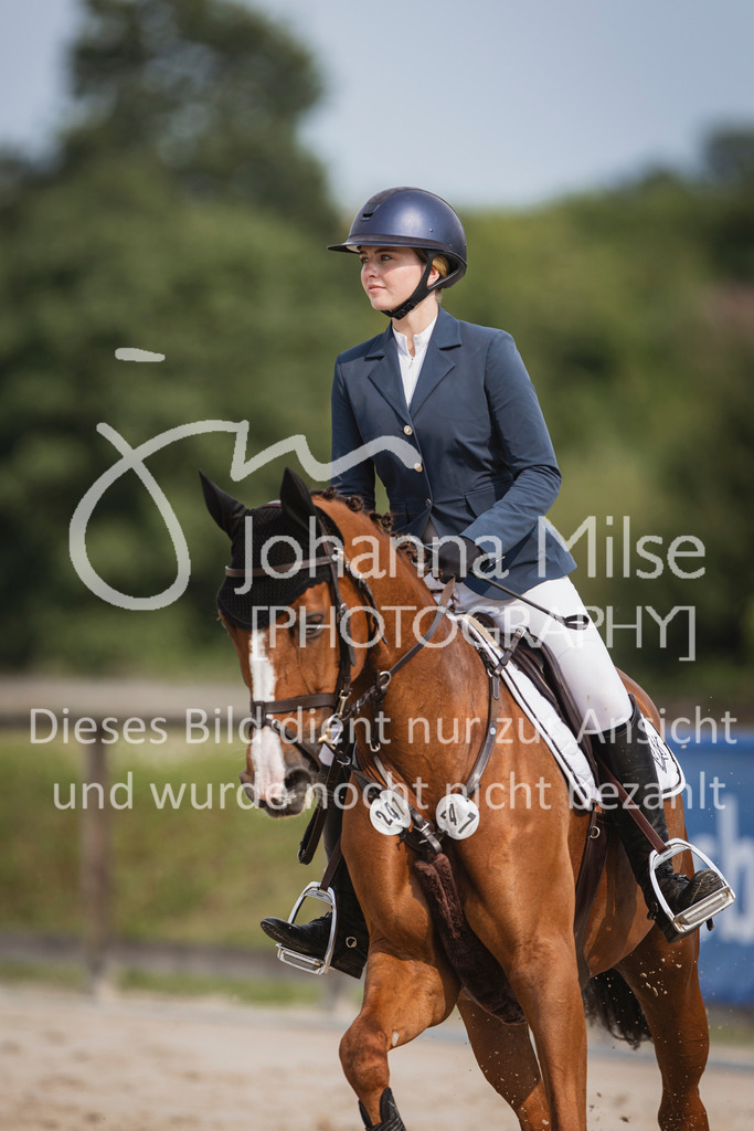 240627_LüPfSpTa_SprPf-M-205 | Deine schönsten Turniermomente als professionelle Fotos! Entdecke hochwertige Pferdesport-Fotografie im Online-Shop. Jetzt Fotos finden & bestellen!