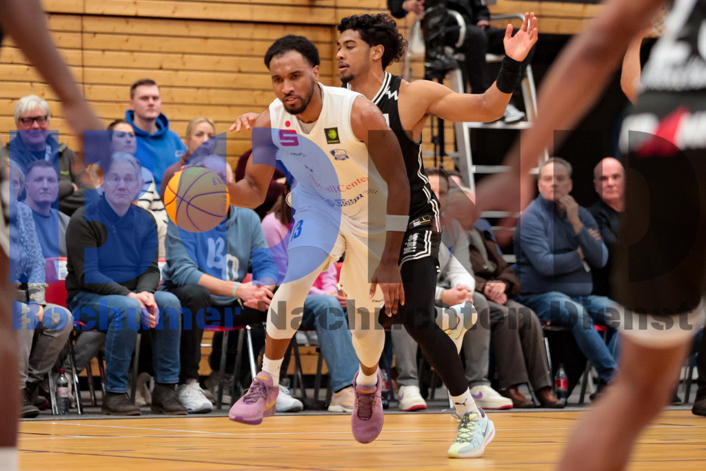 SES_BOCBAY20250209-48 | bond - Realisiert mit Pictrs.com