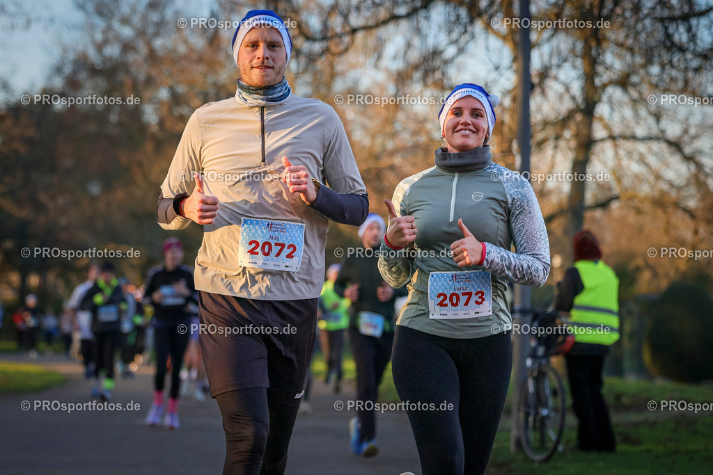 6. Bonner Nikolauslauf; Bonn, 14.12.2025 | Impressionen vom 6. Bonner Nikolauslauf am 14.12.2025 in Bonn (Nordrhein-Westfalen). 