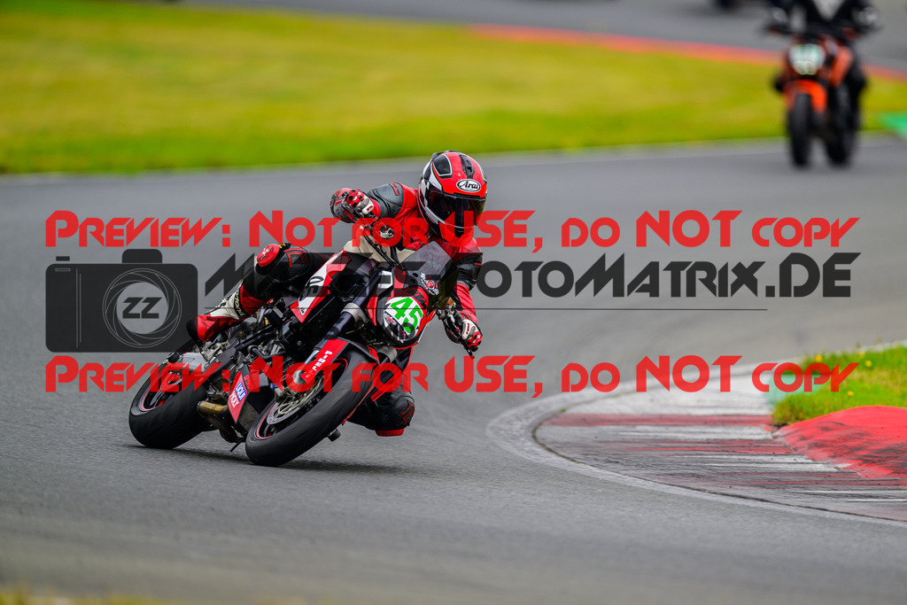 MaZZes_FotoMatrix_240724_6007705_8110 | GRUEN