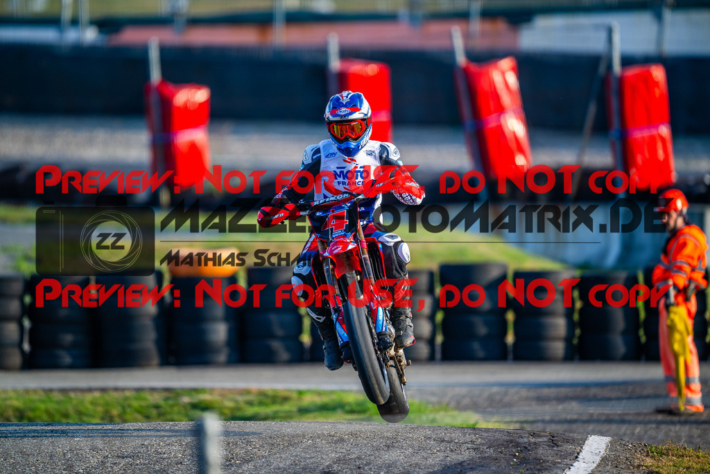 MaZZes_FotoMatrix_231014_9753 | S2