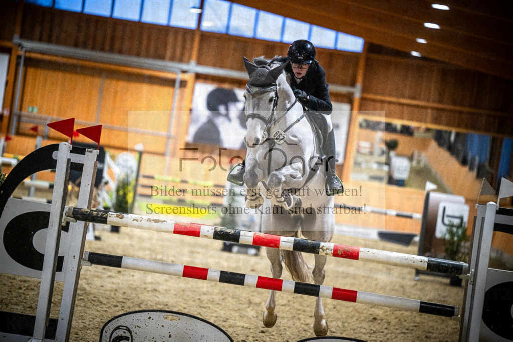DOS_3047 | Entdecke hochwertige Reitturnierfotos von Foto Oger. Professionell, emotional und authentisch – jetzt Lieblingsmomente im Shop bestellen.Deutschlandweite Turnierfotografie. - Realisiert mit Pictrs.com