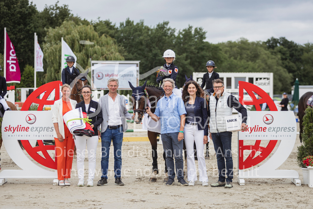 240713_BHO_FriendshipTour-267 | Deine schönsten Turniermomente als professionelle Fotos! Entdecke hochwertige Pferdesport-Fotografie im Online-Shop. Jetzt Fotos finden & bestellen!