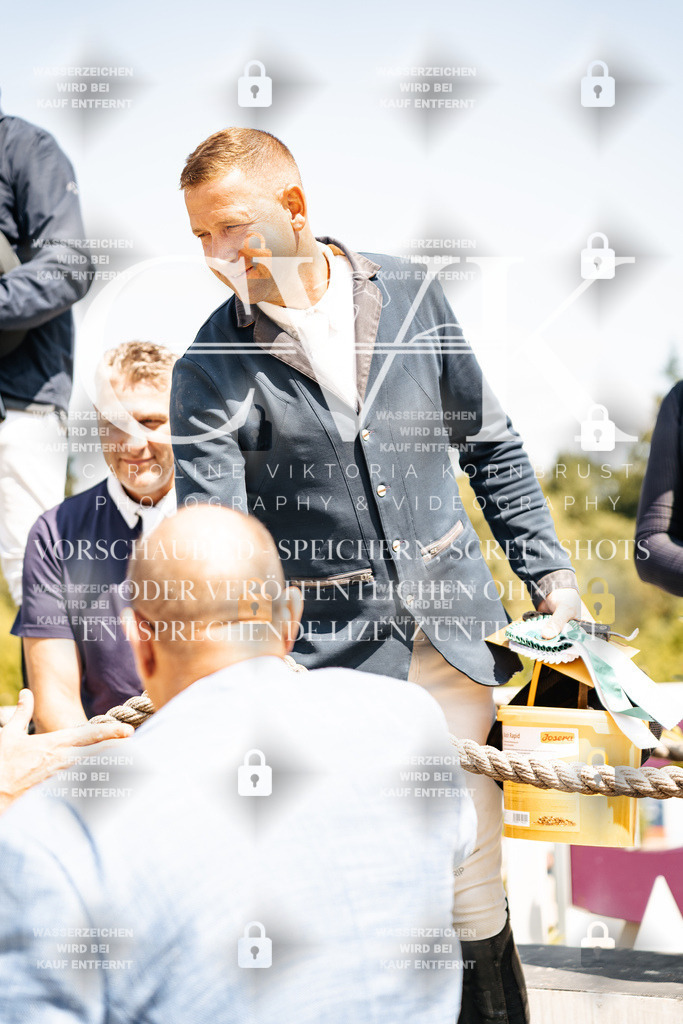 CK703867 | Turnierfotografie Pferdefotografie Trier Rheinland-Pfalz Pferdesport Reitsport Tierfotografie Sportfotografie Pferdevideo Pferdevideografie Equestrianvideography equestrianphotography  - Realisiert mit Pictrs.com