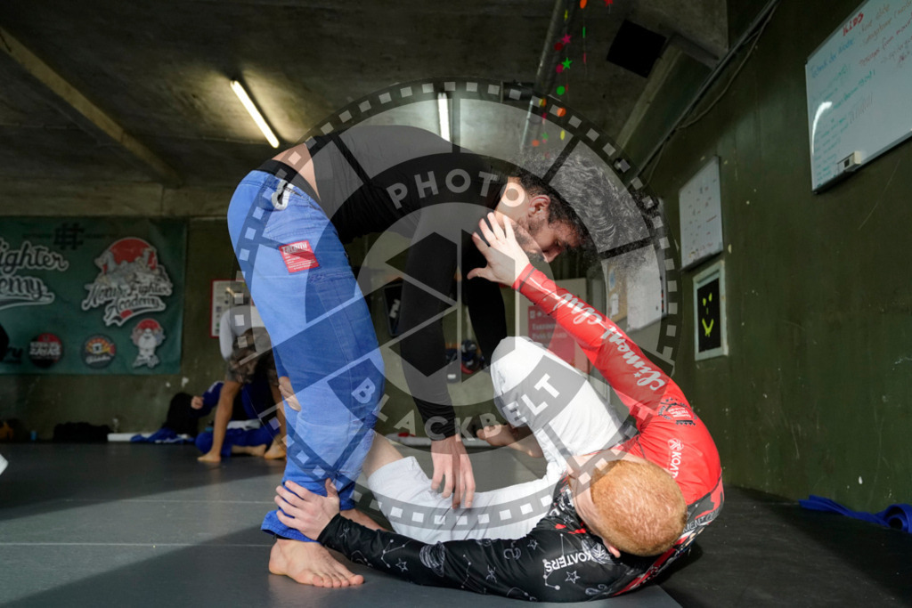 20240413PBB6854 | Fighters compete during the Grapplethon 24hours of rolling for a reason in Hamburg, Germany, on April 13, 2024.