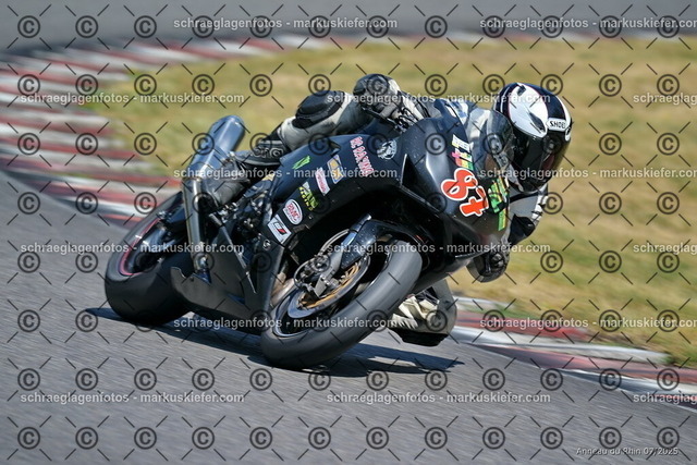 25bt04-0715 | markuskiefer.com - Realisiert mit Pictrs.com