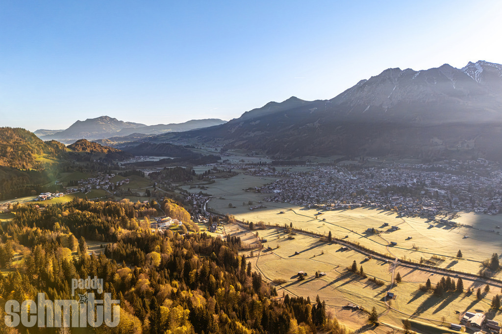 PS-Allgaeu-2026-210 | Entdecke die größte Bildgalerie der Region mit Fotografien aus dem Allgäu, der Bodenseeregion, Oberschwaben, dem Donautal und der Schwäbischen Alb. Landschaften, Luftaufnahmen und Reisefotografie als Wandbild und Fotokunst. - Realisiert mit Pictrs.com