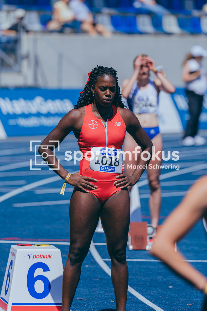 DM U23 U18 Bochum 2026 | Aaliyah-Laetitia Mbenda (TSV Bayer 04 Leverkusen), Startnummer 1018, 400 Meter Hürden, Deutsche Meisterschaften der U18 &amp; U23 2026, Lohrheidestadion Bochum-Wattenscheid, 04.07.2026 Foto: Marcel Schwering / sportimfokus - Realisiert mit Pictrs.com