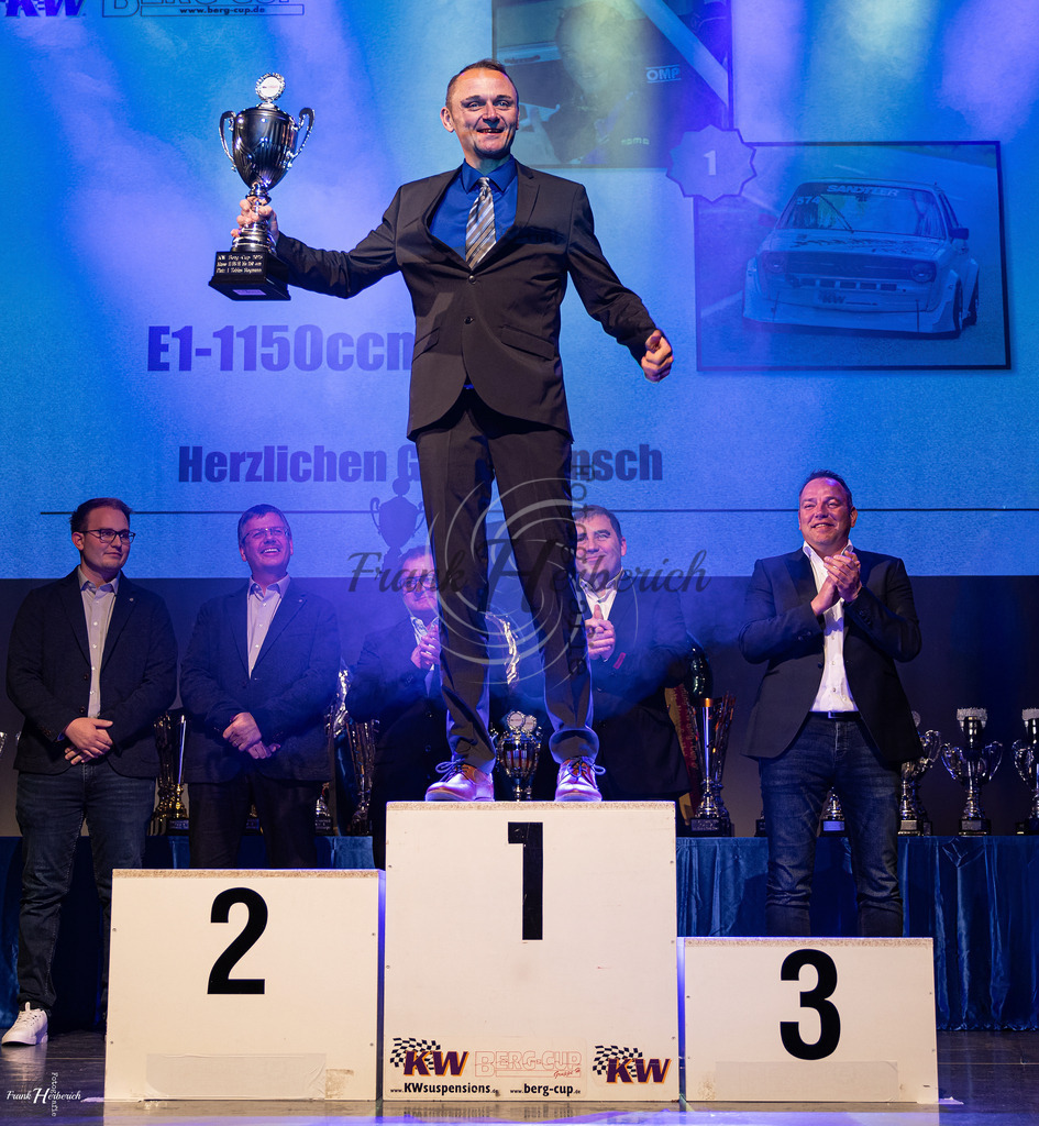 KW Berg Cup Siegerehrung 2025 | Frank Herberich Fotografie, Frank Herberich, Fotografie, Hochzeit, Portrait, St. Peter Ording, Ording, Westerhever, Nordsee, Frank Fotografie, Hardheim,  Odenwald,Walldürn, Band,Eventfotografie - Realisiert mit Pictrs.com