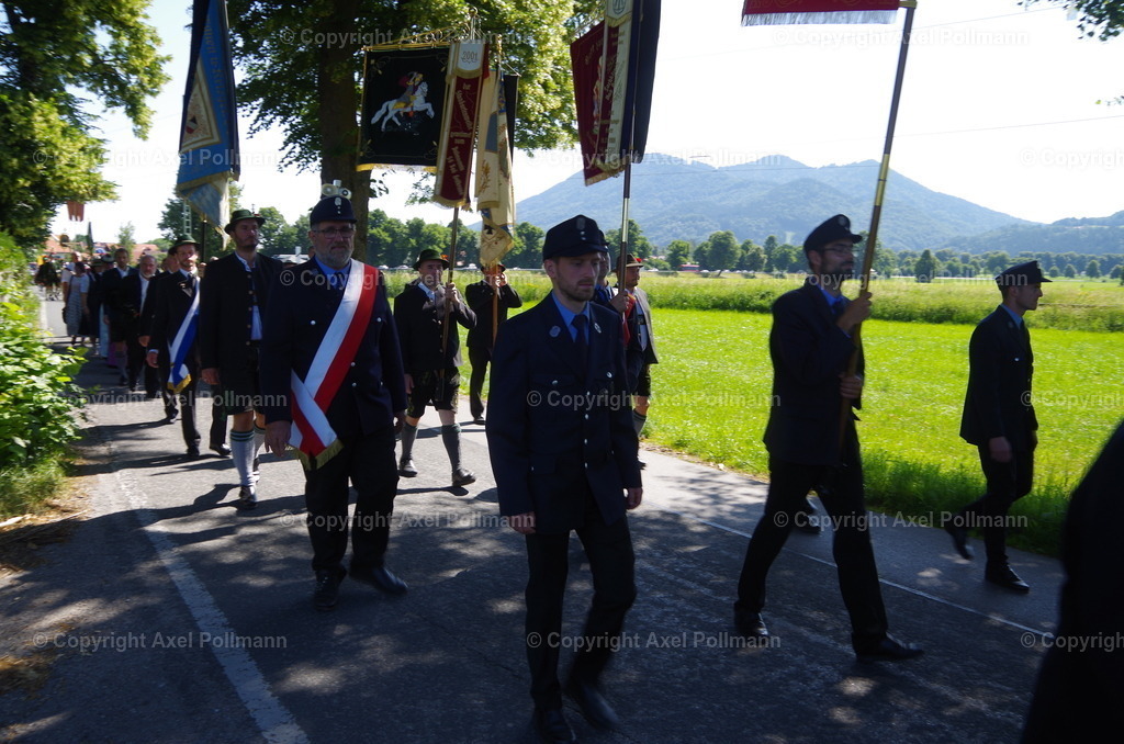 IMGP6015 | fotografiert von Axel PollmannLeonhardi Wallfahrt Benediktbeuern und Murnau, Fronleichnam, Fasching, Landschaft im Loisachtal und Benediktbeuern  - Realisiert mit Pictrs.com