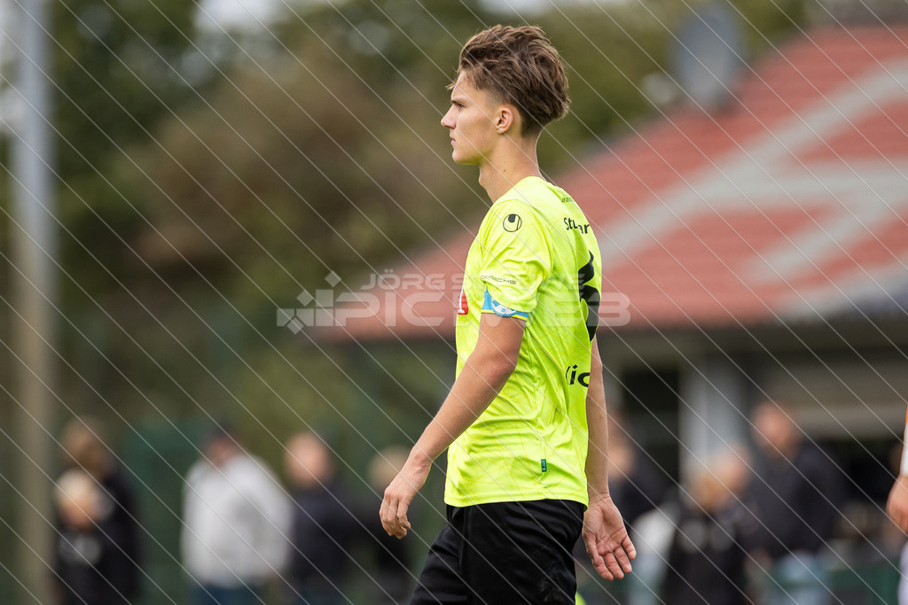 20251003_Picselweb-Fotografie_1R3_2851 | DFB Pokal 2. Runde, JFV A/O/B/H/H - SV Stuttgarter Kickers, Foto: Jörg Struwe - picselweb.de - Realisiert mit Pictrs.com