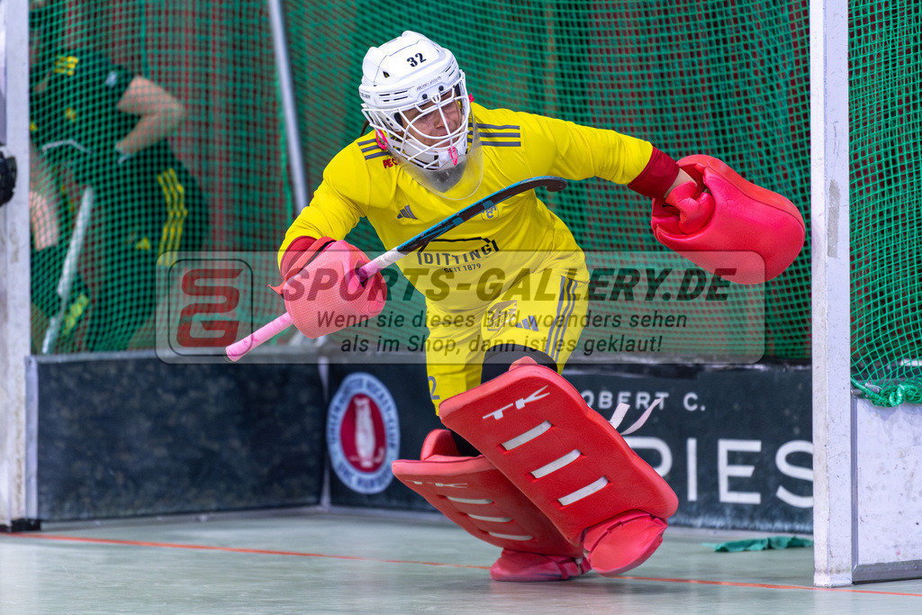 SM_2025-01-12_wD5_-76 | 1.Bundesliga Hallenhockey  (W) UHC - HTHC / 2:3 (2:1)