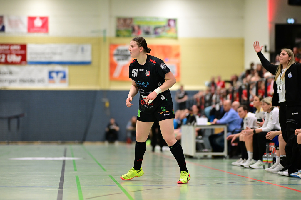 Handball I Frauen I Saison 2024-2025 I 2. HBF I 20. Spieltag I HL Buchholz 08-Rosengarten - Bergischer HC | Der Sportfotograf. - Realisiert mit Pictrs.com