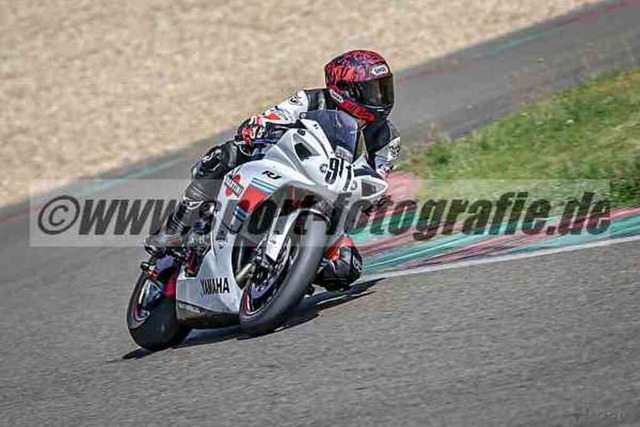 pubi9179 | Professionelle Fotos von Sportveranstaltungen, aber auch Hochzeiten und anderen Events. - Realisiert mit Pictrs.com