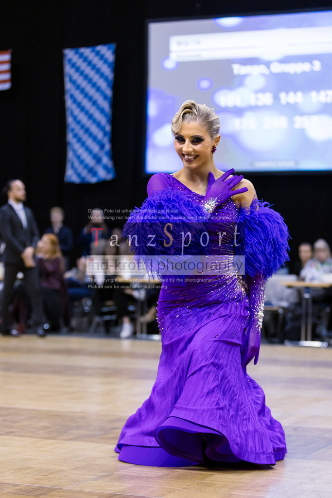 20241102_DM_HGR_Std_09777 | Tanzsportbilder, Standardtanz, Lateintanz, WDSF, DTV, LTVB, dancecomp, goc, hessen tanzt, blaues band der spree, walzer, tango, wiener walzer, slowfox, quickstepp, samba, rumba, cha-cha-cha, paso doble. jive, hd-kroft photography, turniertanzsport