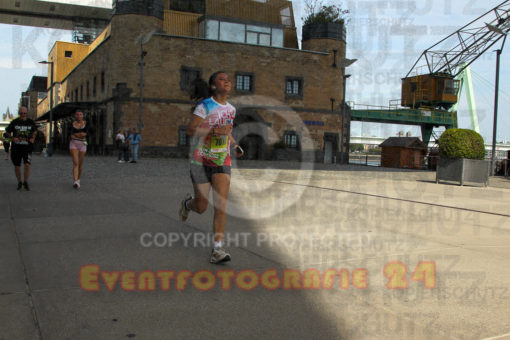 250920_1339_EV4_6367 | Sportfotografie im Rhein-Sieg Kreis, Köln, Bonn, NRW, Rheinland Pfalz, Hessen, etc. Unser Tätigkeitsfeld umfasst den Laufsport vom Volkslauf über den Marathon, Duathlon, Triathon bis zum Ultralauf wie Kölnpfad Ultra oder Schindertrail.