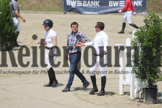 0S4A6935 | Alle Fotos der Reiterjournal Fotografin Doris Matthaes im Reiterjournal Online-Fotoshop. - Realisiert mit Pictrs.com