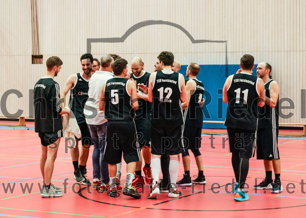 2022-05-15_148_SpVgg_Altenerding_gegen_TSV_Muenchen-Forstenried | Erding, Deutschland, 15.05.2022:
Basketball, Bezirksliga 2021 / 2022, Play-Offs, SpVgg Altenerding gegen TSV München-Forstenried, Endergebnis: 55:57

Foto: Christian Riedel / fotografie-riedel.net