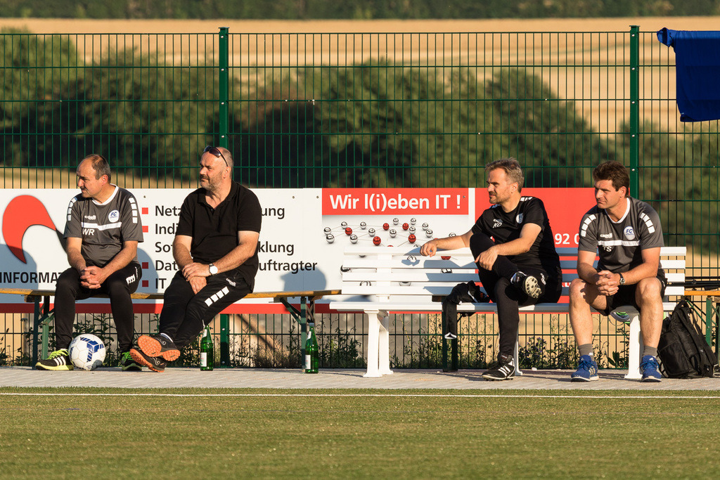 SG Morshausen - FC Karbach | Sportfotografie Hermann-Josef Stoffel - Realisiert mit Pictrs.com