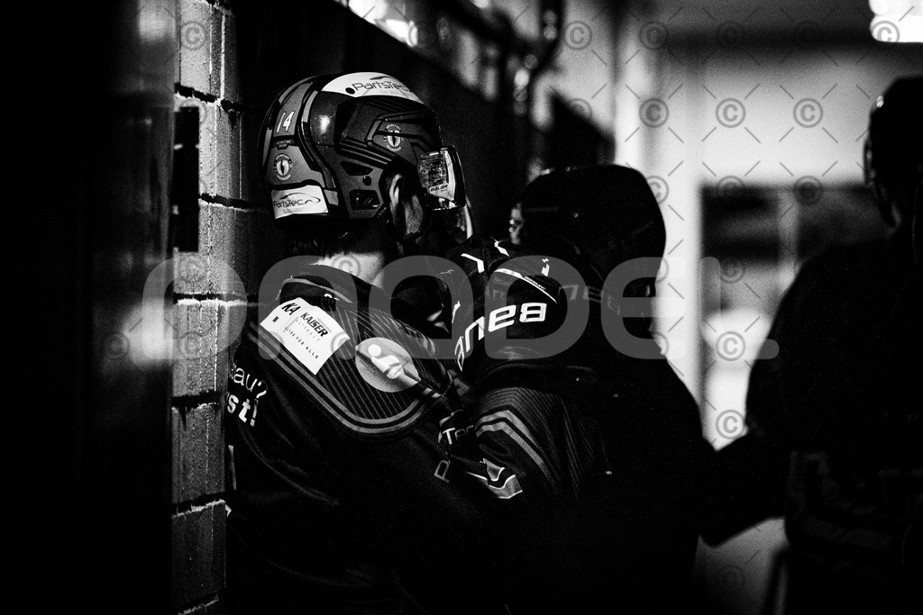 Alligators_vs_Memmingen_05_12_2025-035 | Höchstadt Alligators Fotogalerie: Eishockey-Action aus Franken. Professionelle Spielfotos, Portraits & Stadionbilder zum Download. Jetzt entdecken! - Realisiert mit Pictrs.com