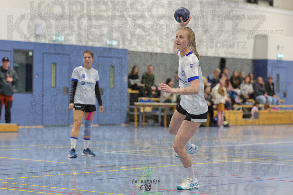 Frauen 2. Bezirksklasse, SG Rechtenbach - HSG Kleenheim/Langgöns III | Frauen 2. Bezirksklasse, SG Rechtenbach - HSG Kleenheim/Langgöns III am 16.11.2024 in Rechtenbach (Sporthalle Rechtenbach)Photo © 2024 - Jörg Heinrich - Realisiert mit Pictrs.com