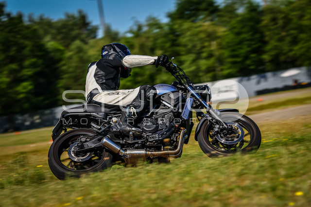 0749-260529DCB-013_749 | Deine Full-Service-Agentur für ✔️Videoproduktionen und ✔️Motorsportfotografie Jetzt Angebot anfragen!
