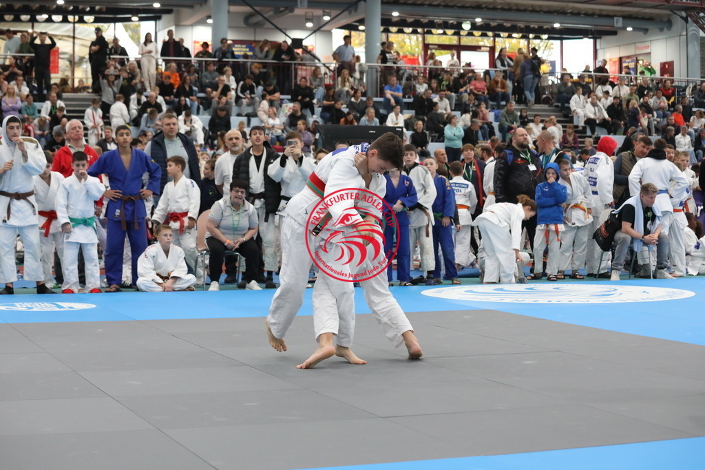 1J7A1786 | Fotos vom Adler Cup - Pictures from Adler Cup

Hier findet Ihr alle Eindrücke und großen Momente der Adler Cup Wochenenden. Here you will find all impressions and great moments of the Adler Cup weekends. - Realisiert mit Pictrs.com