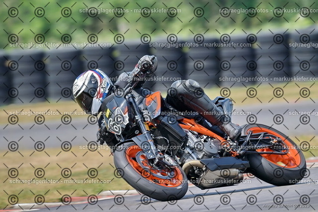 25bt04-1863 | markuskiefer.com - Realisiert mit Pictrs.com