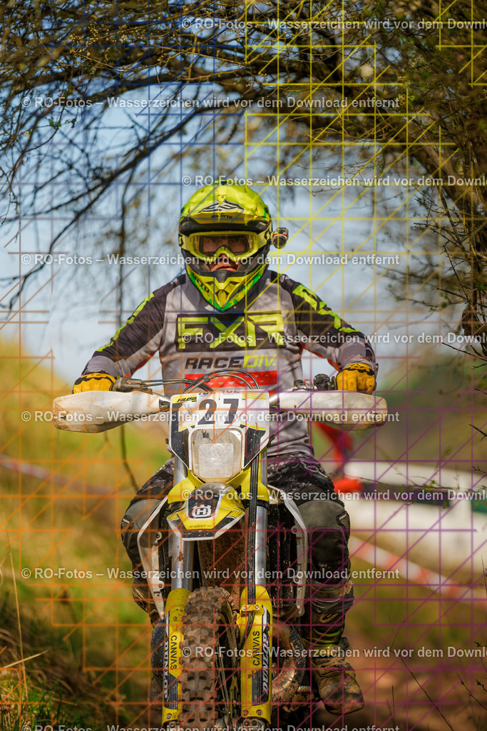 3 Lauf Mernes-1542 | Sportfotografie von RO-Fotos: Motorsport, Motocross, Enduro, Laufveranstaltungen und Triathlon. Professionelle Fotos von Sportlern und Events. - Realisiert mit Pictrs.com