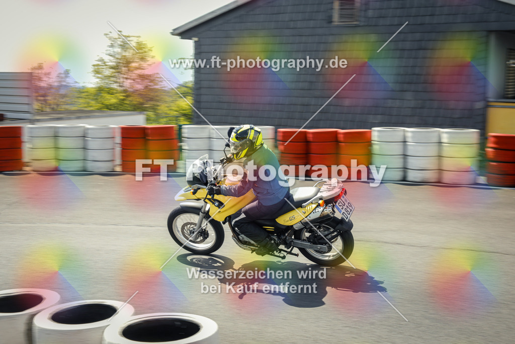 OBK_Mai_Martina_Markus-11086 | Hier findet Ihr Bilder von Touristenfahrten auf der Nürburgring Nordschleife oder von anderen Veranstaltungen die ich besucht habe. Viel Spass beim Durch Schauen 