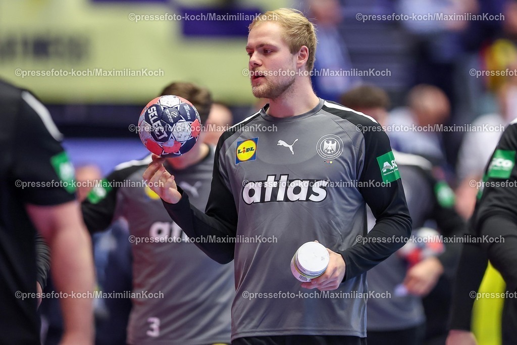 EHF19012602114 | 19.01.2026, Handball, Men's EHF EURO 2026, Deutschland - Spanien, Jyske Bank Boxen in Herning, Dänemark, Preliminary Round:  Matthes Langhoff (Germany #13) 