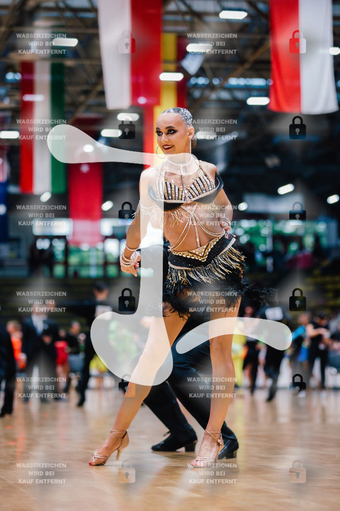 Hessen Tanzt WDSF Open Youth Latin 32nd (28) Nikolas Gretschmann _ Lena Hartig (TSC Saltatio Neustadt im TV 1860 Mußbach)-2025-05-17-1478 | Webshop for digital downloads and prints of dance sport, event & show photographer Julian Link - Realisiert mit Pictrs.com