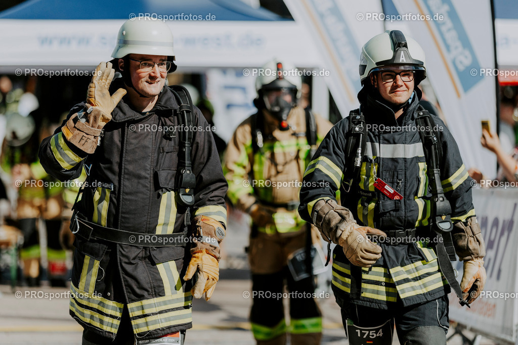240825_Treppenlauf-391 | Professionelle Fotos Ihrer Laufsportveranstaltung.