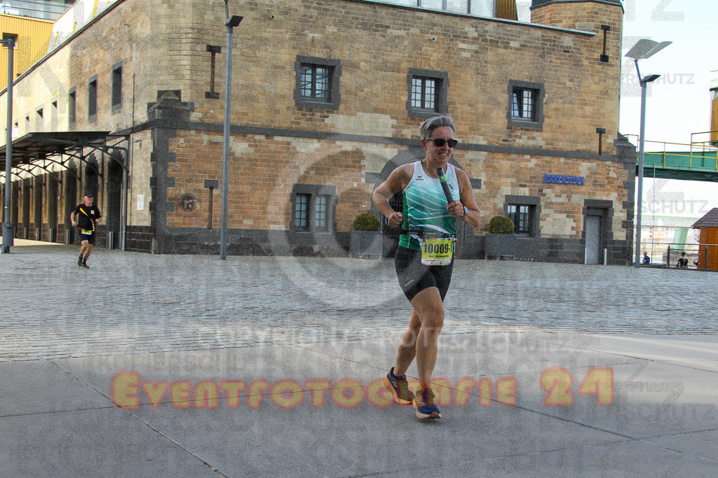 250920_1457_EV4_7671 | Sportfotografie im Rhein-Sieg Kreis, Köln, Bonn, NRW, Rheinland Pfalz, Hessen, etc. Unser Tätigkeitsfeld umfasst den Laufsport vom Volkslauf über den Marathon, Duathlon, Triathon bis zum Ultralauf wie Kölnpfad Ultra oder Schindertrail.