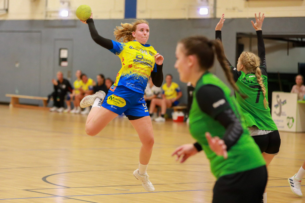 HcTvRhedeII_SvNeukirchen_150924_109 | Bildergalerie von Sport-Ereignissen aber auch von weiteren spannenden Dingen - nicht nur vom Niederrhein. In Anlehnung an den bekannten Spruch von Hanns Dieter Hüsch heißt das Motto: "Niederrhein ist überall".  - Realisiert mit Pictrs.com