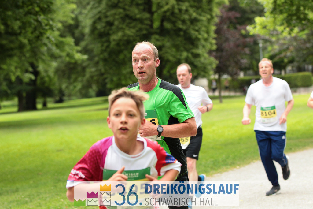 Röwisch Wohnbau Cup 5km | 3königslauf 2022 Römisch Wohnbau Cup 5km - Realisiert mit Pictrs.com